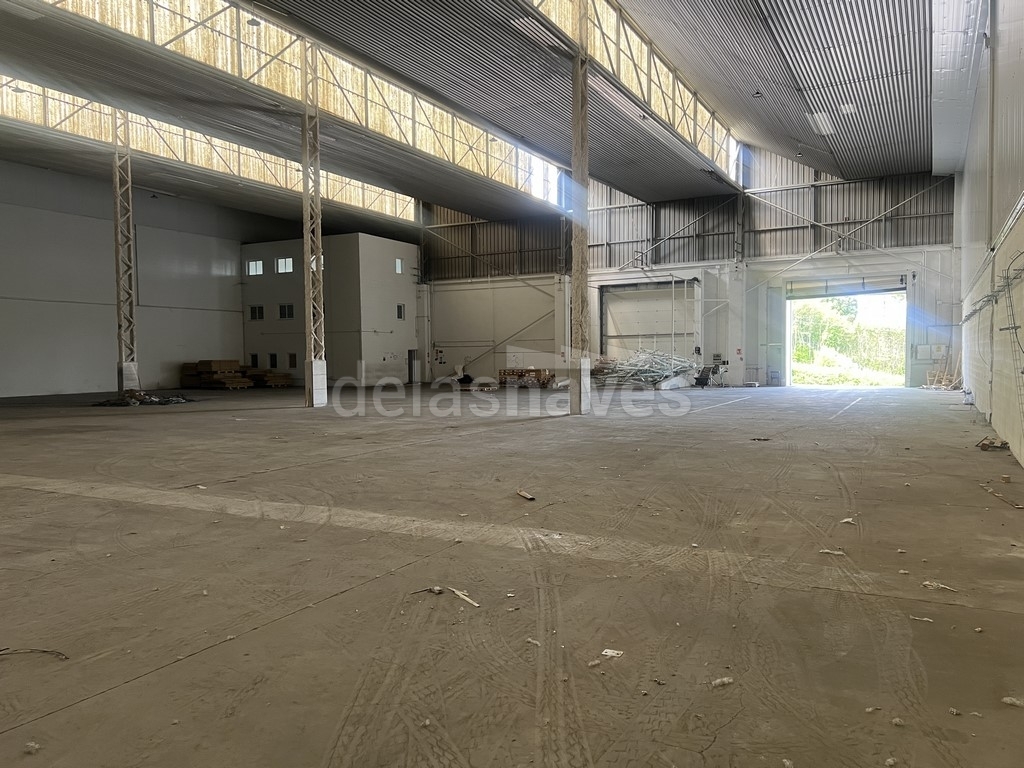 Alquiler de nave industrial en Bergondo, A Corua