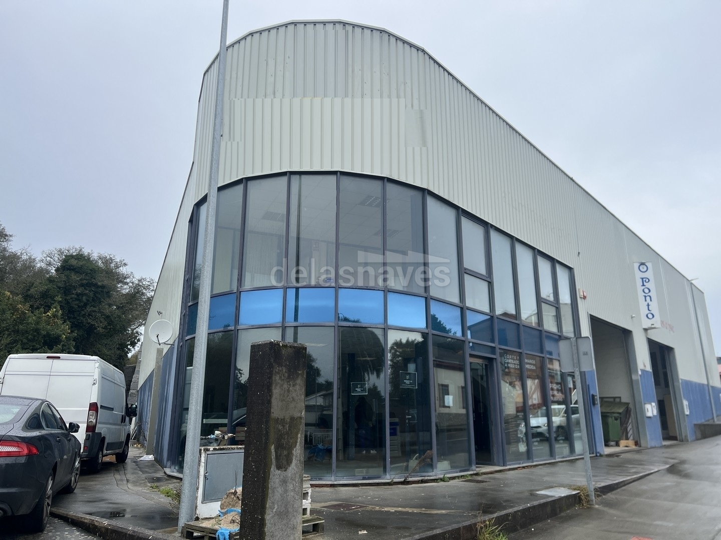 Venta de nave tipo carpintera en Ferrol, A Corua